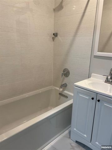 104 Park Avenue, Rutherford, NJ 07070