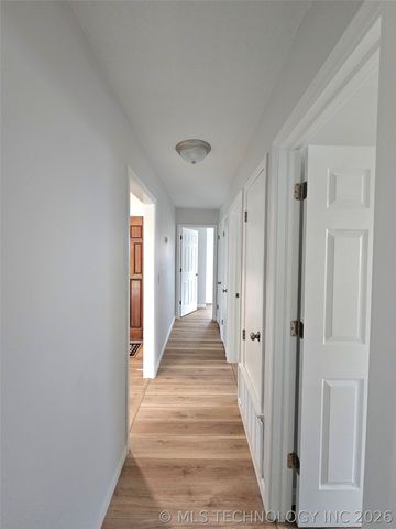 11618 E 27th Street, Tulsa, OK 74129