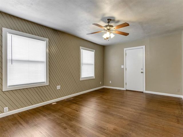 508 W Lockheed Drive, Midwest City, OK 73110