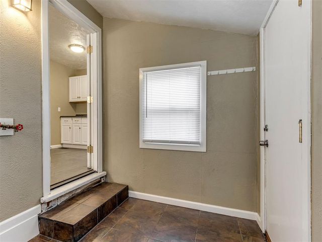 508 W Lockheed Drive, Midwest City, OK 73110