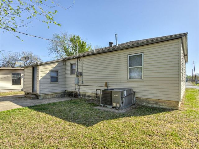 508 W Lockheed Drive, Midwest City, OK 73110