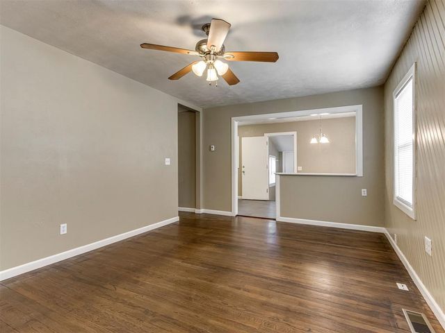 508 W Lockheed Drive, Midwest City, OK 73110