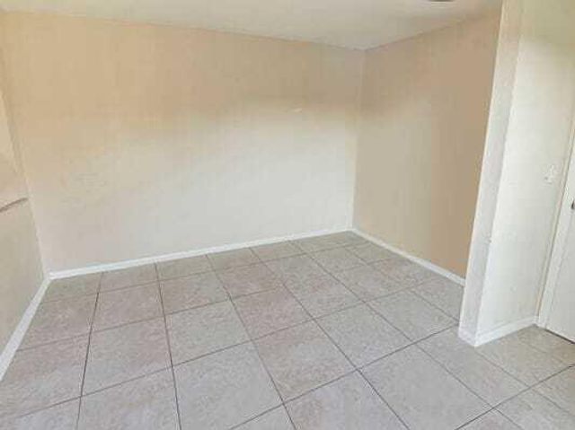 2168 White Pine Circle D, Greenacres, FL 33415