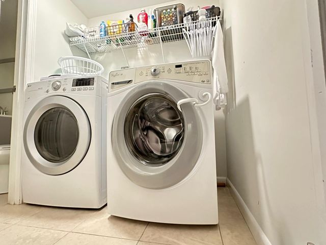 2168 White Pine Circle D, Greenacres, FL 33415