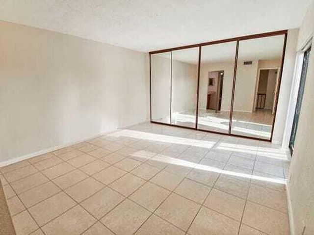 2168 White Pine Circle D, Greenacres, FL 33415