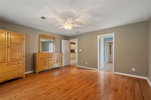 6516 Masters Place, Van Buren, AR 72956