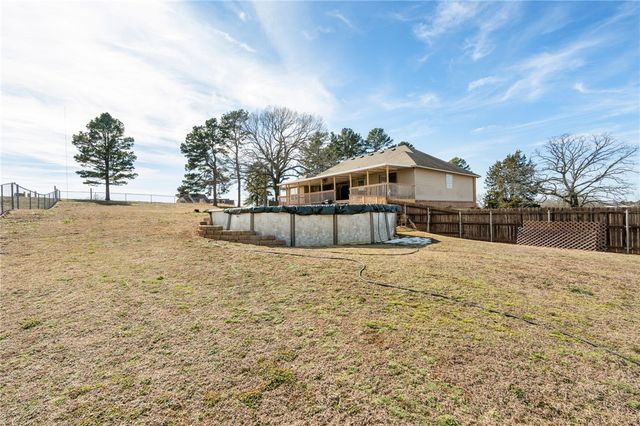 6516 Masters Place, Van Buren, AR 72956