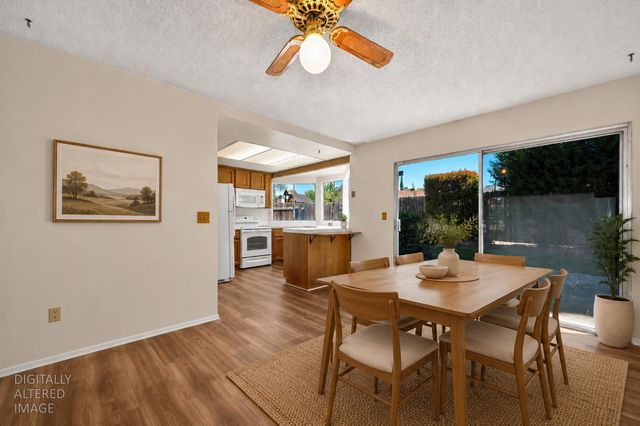 1400 Pebblewood Dr, Sacramento, CA 95833