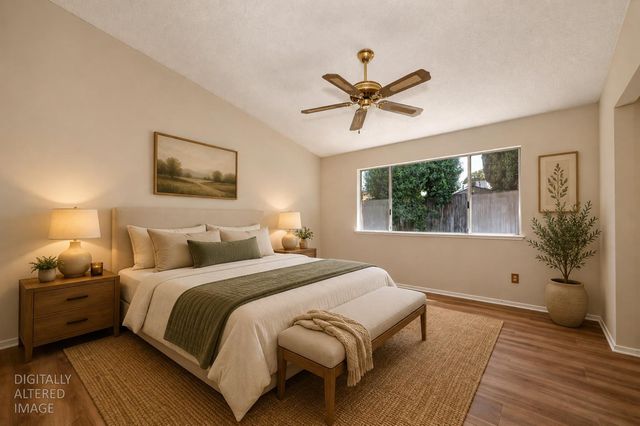 1400 Pebblewood Dr, Sacramento, CA 95833