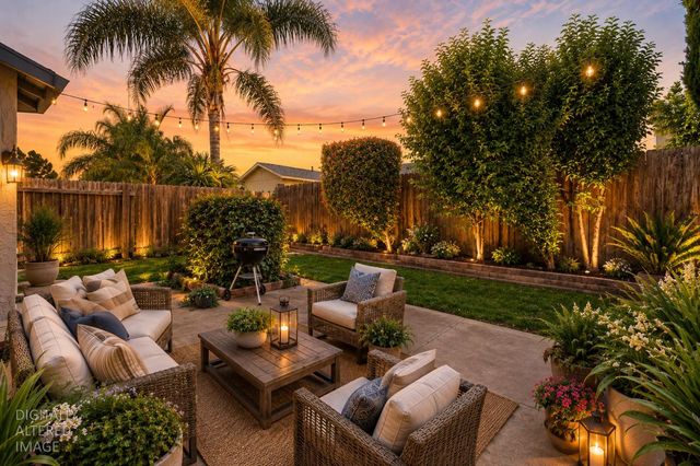 1400 Pebblewood Dr, Sacramento, CA 95833