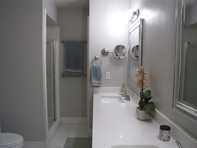 7902 Meadowcroft Drive, Houston, TX 77063