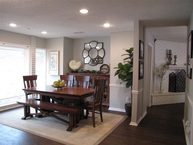 7902 Meadowcroft Drive, Houston, TX 77063