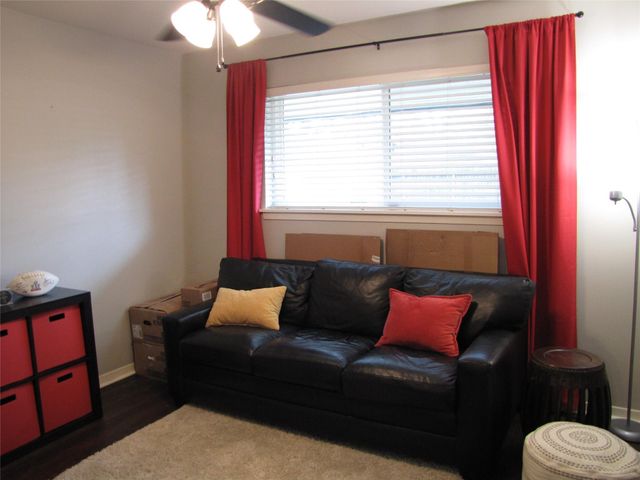 7902 Meadowcroft Drive, Houston, TX 77063