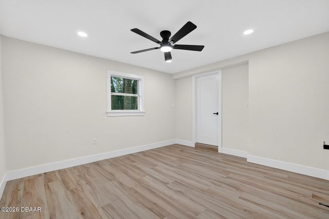 553 Calhoun Street, South Daytona, FL 32119