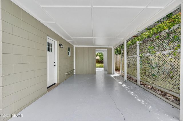 553 Calhoun Street, South Daytona, FL 32119