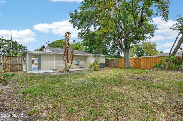 553 Calhoun Street, South Daytona, FL 32119