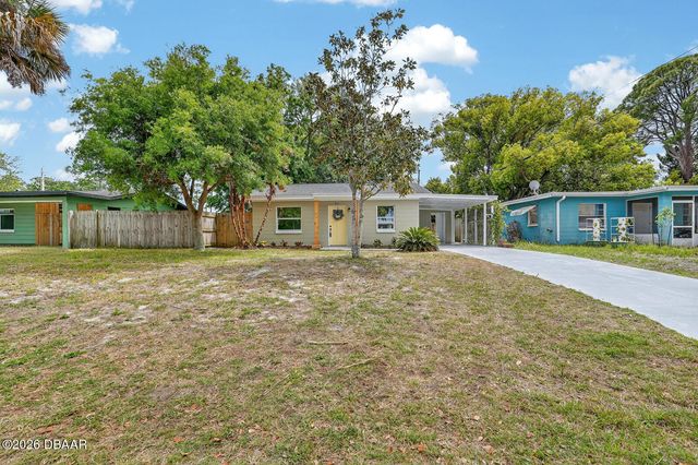 553 Calhoun Street, South Daytona, FL 32119