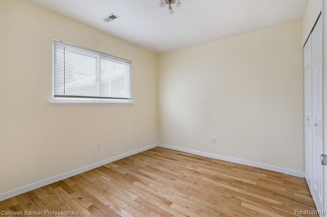 973 E 14 Mile Road, Birmingham, MI 48009