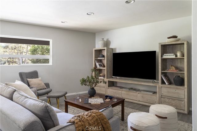 572 Brentwood, Lake Arrowhead, CA 92352
