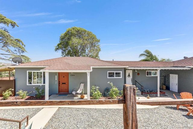 1305 Bakersfield, Lemon Grove, CA 91945