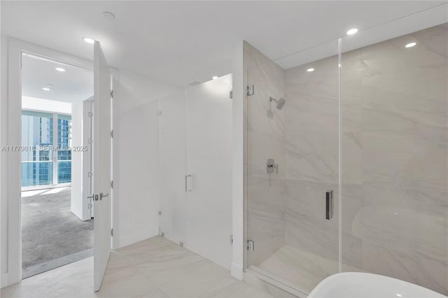 17550 Collins Avenue 1502, Sunny Isles Beach, FL 33160