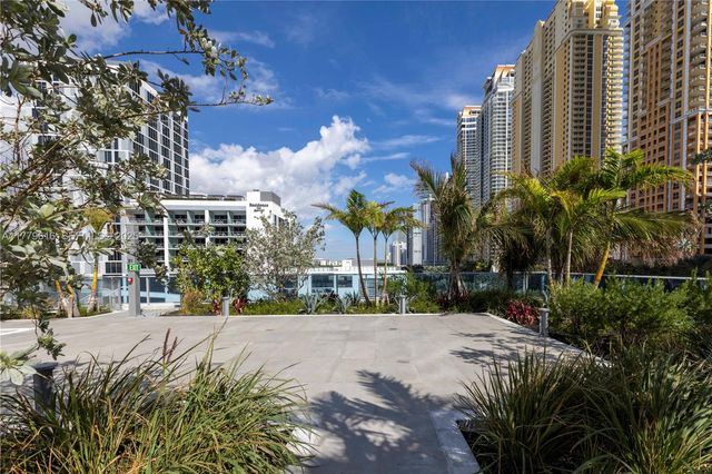 17550 Collins Avenue 1502, Sunny Isles Beach, FL 33160