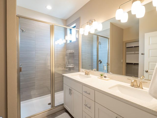 6409 Berkman DR 4, Austin, TX 78723