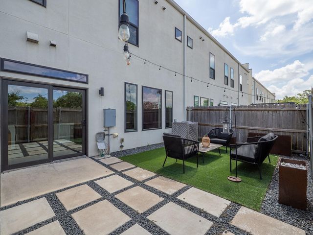6409 Berkman DR 4, Austin, TX 78723