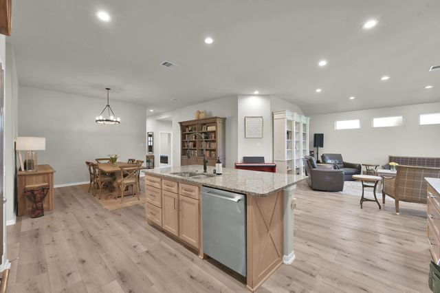 9203 White Tail Drive, Conroe, TX 77303