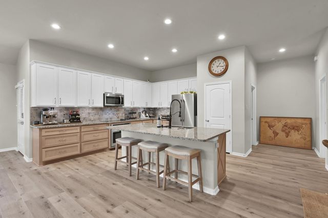 9203 White Tail Drive, Conroe, TX 77303