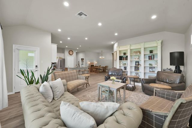 9203 White Tail Drive, Conroe, TX 77303