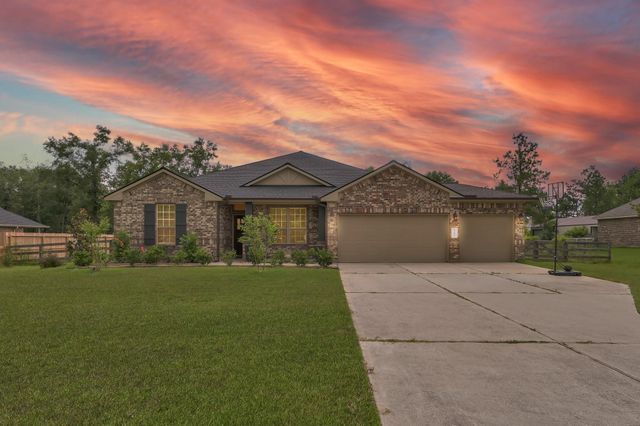 9203 White Tail Drive, Conroe, TX 77303