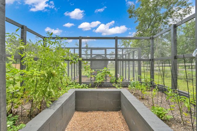 9203 White Tail Drive, Conroe, TX 77303