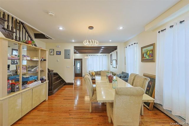 19168 115th Road, Saint Albans, NY 11412