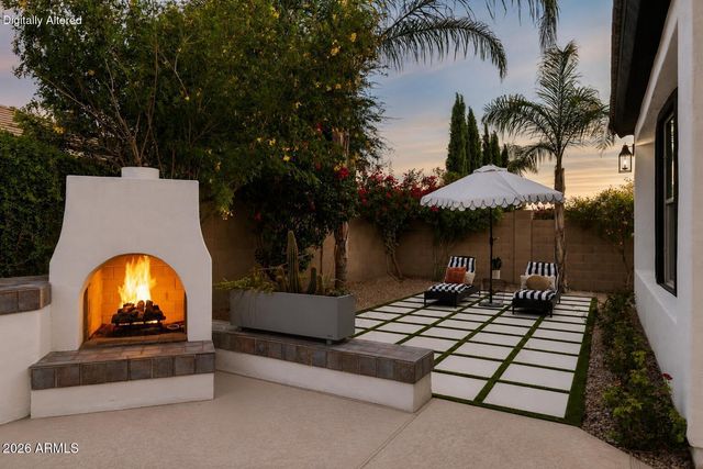 2989 E COMSTOCK Drive, Gilbert, AZ 85296