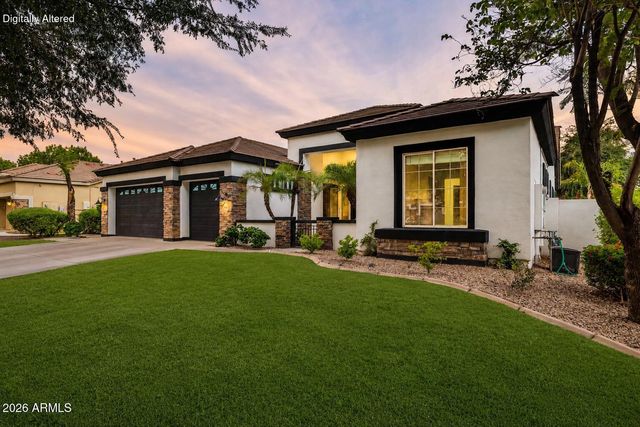 2989 E COMSTOCK Drive, Gilbert, AZ 85296