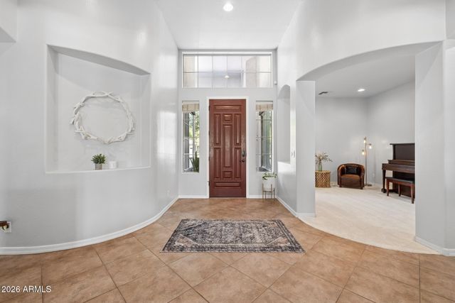 2989 E COMSTOCK Drive, Gilbert, AZ 85296