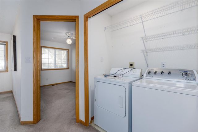 2217 Grand Avenue 2, West Des Moines, IA 50265