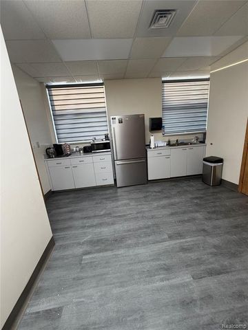 15544 Michigan Avenue, Dearborn, MI 48126