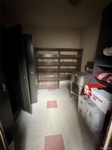 15544 Michigan Avenue, Dearborn, MI 48126