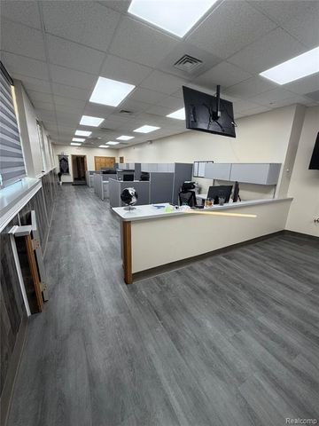 15544 Michigan Avenue, Dearborn, MI 48126