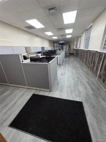 15544 Michigan Avenue, Dearborn, MI 48126