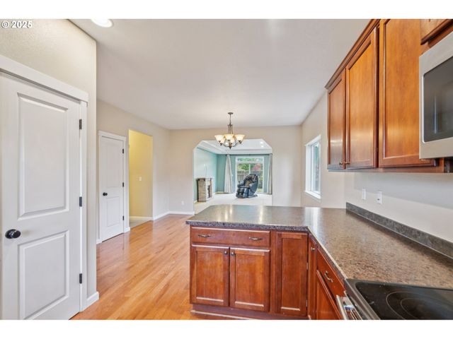 1200 Se REGAN HILL Loop Se, Estacada, OR 97023