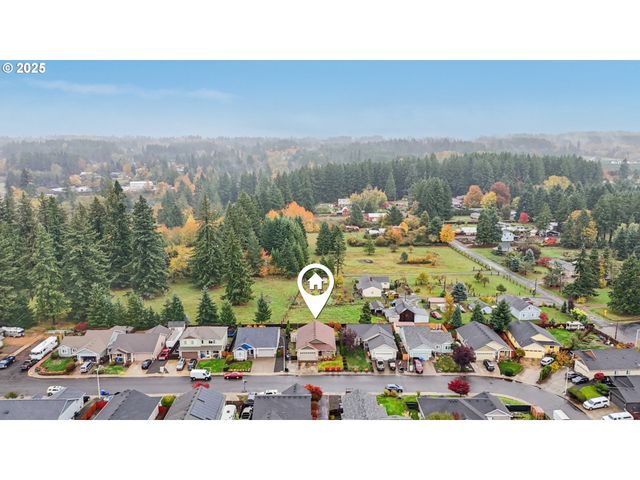 1200 Se REGAN HILL Loop Se, Estacada, OR 97023