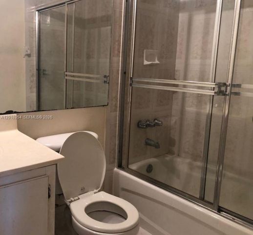 801 NW 47th Ave 916W, Miami, FL 33126