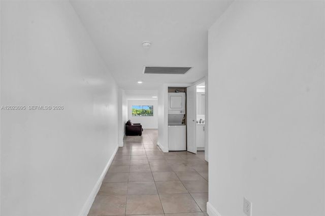 13705 SW 12th Street 102B, Pembroke Pines, FL 33027