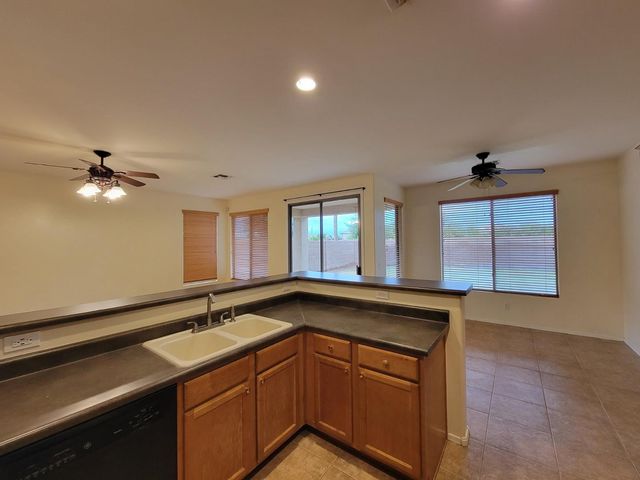 3562 E Meadowview Drive, Gilbert, AZ 85298