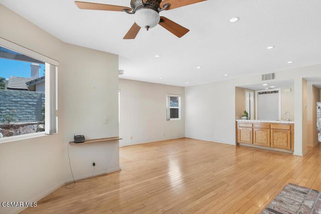 5339 Seneca Place, Simi Valley, CA 93063