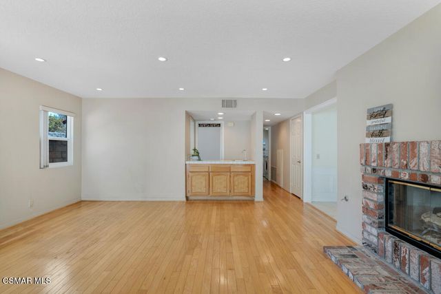 5339 Seneca Place, Simi Valley, CA 93063
