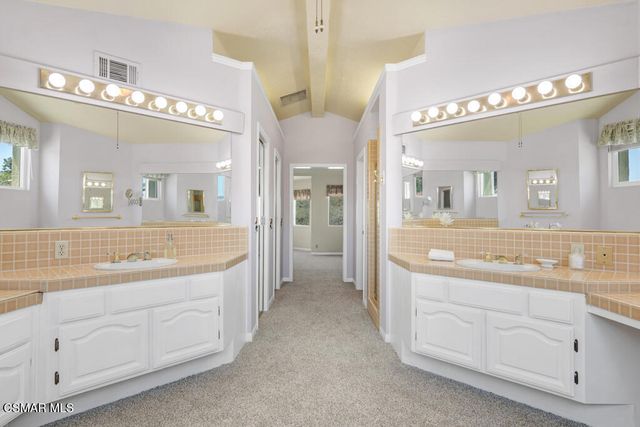 5339 Seneca Place, Simi Valley, CA 93063